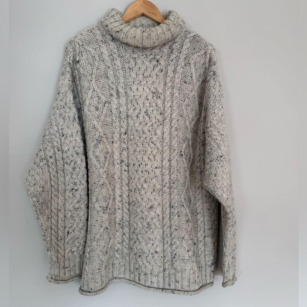 Inis Crafts Unisex Wool Aran Cable Knit Oatmeal Turtleneck Sweater Ireland Sz L